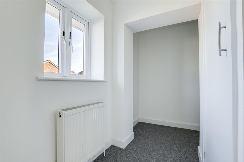 Freemantle Walk, Heron Ridge, Nottinghamshire, NG5 9LH