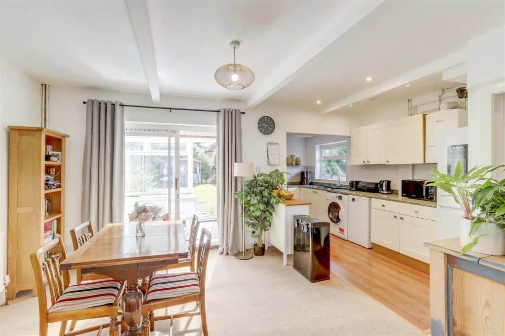 George Avenue, Long Eaton, Derbyshire, NG10 2BP