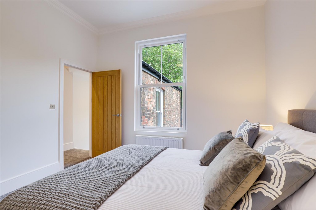 Mapperley Road, Mapperley Park, Nottinghamshire, NG3 5AS