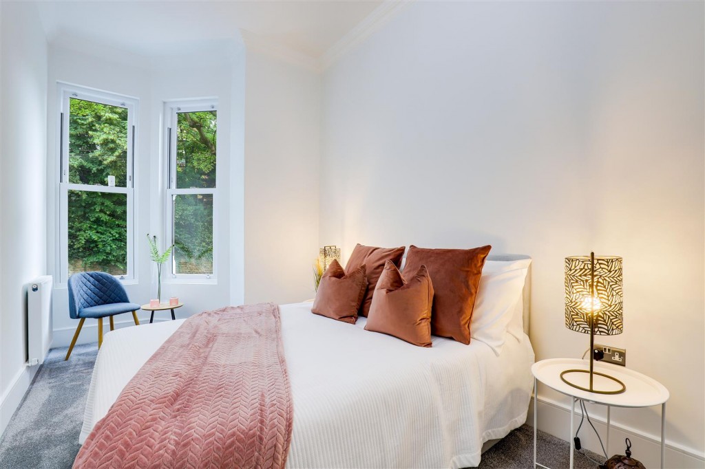 Mapperley Road, Mapperley Park, Nottinghamshire, NG3 5AS