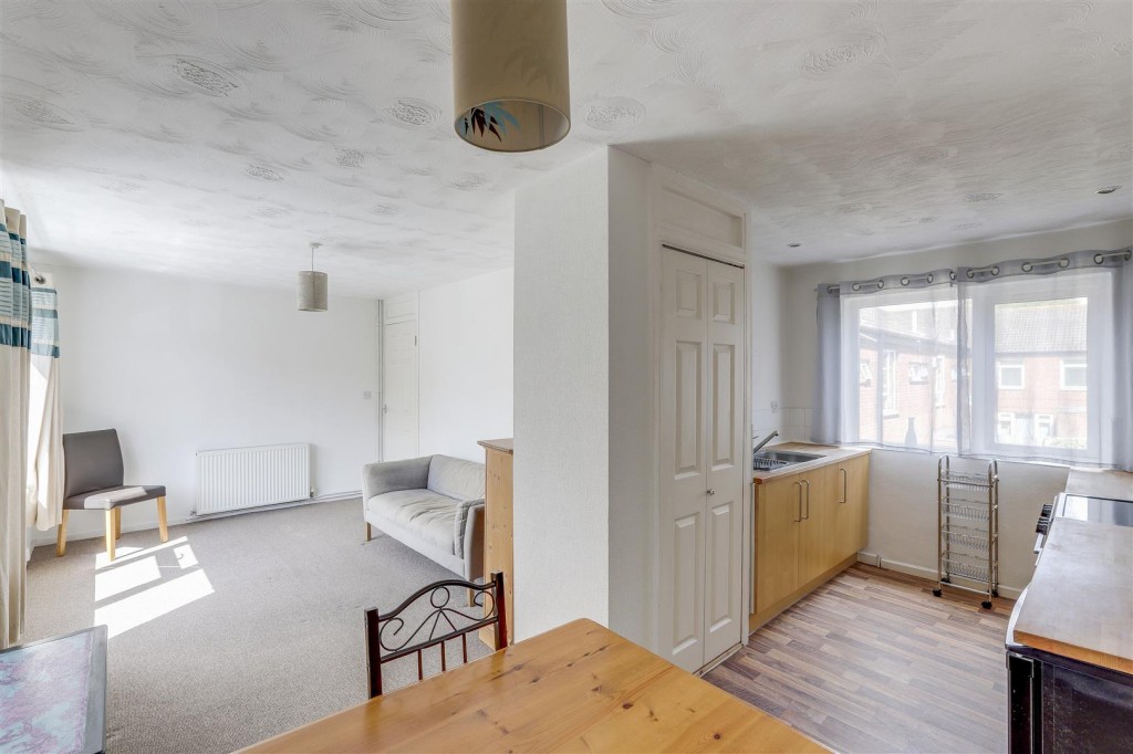 St. Saviours Gardens, Nottinghamshire, NG2 3LH