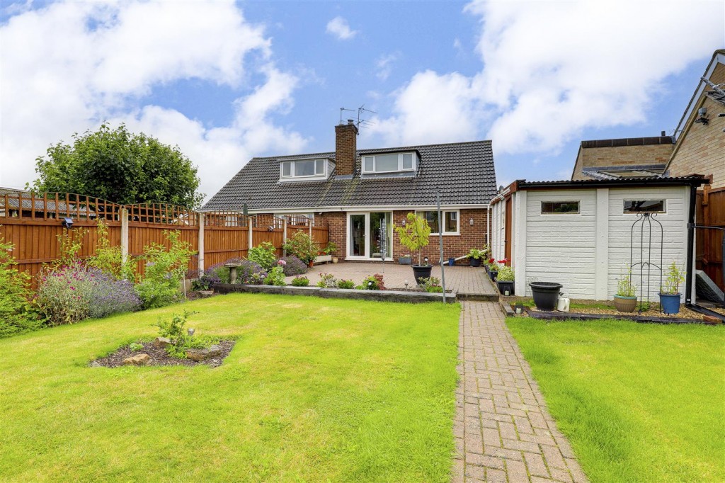 Quorndon Crescent, Long Eaton, Nottinghamshire, NG10 1AL