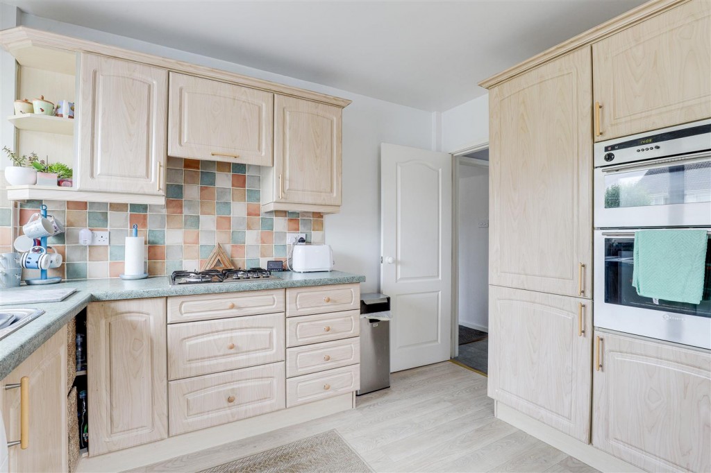Quorndon Crescent, Long Eaton, Nottinghamshire, NG10 1AL