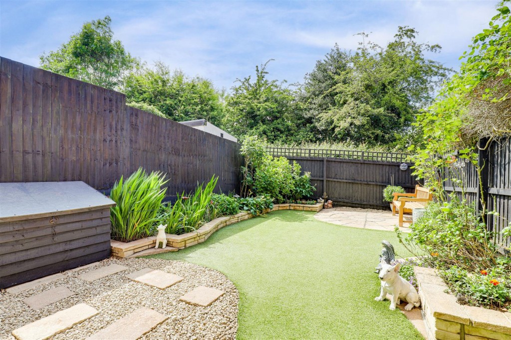 Swifts View, Kirkby-In-Ashfield, Nottinghamshire, NG17 9DX