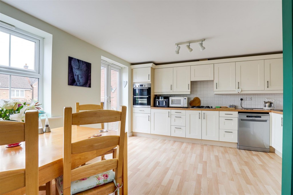 Swifts View, Kirkby-In-Ashfield, Nottinghamshire, NG17 9DX
