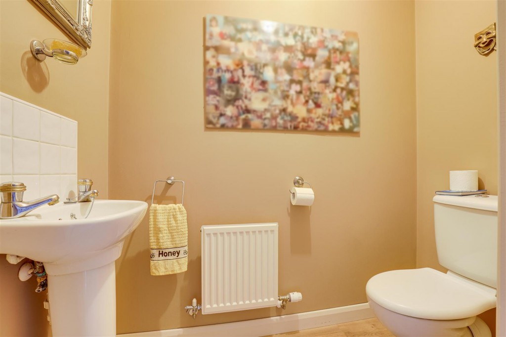 Swifts View, Kirkby-In-Ashfield, Nottinghamshire, NG17 9DX