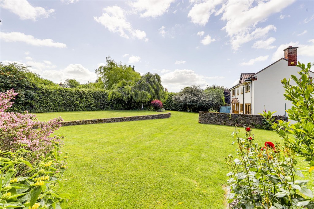 Salmon Lane, Annesley Woodhouse, Nottinghamshire, NG17 9HB