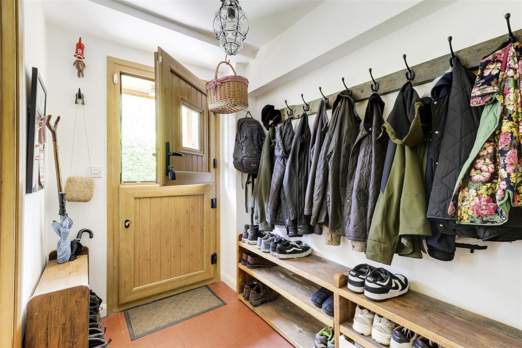 Salmon Lane, Annesley Woodhouse, Nottinghamshire, NG17 9HB