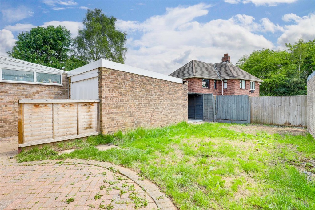 Christchurch Road, Hucknall, Nottinghamshire, NG15 6SB