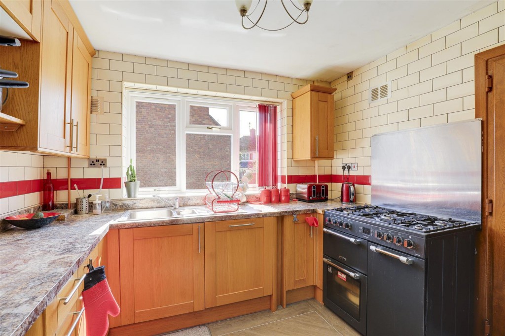 Colley Moor Leys Lane, Clifton, Nottinghamshire, NG11 8AL