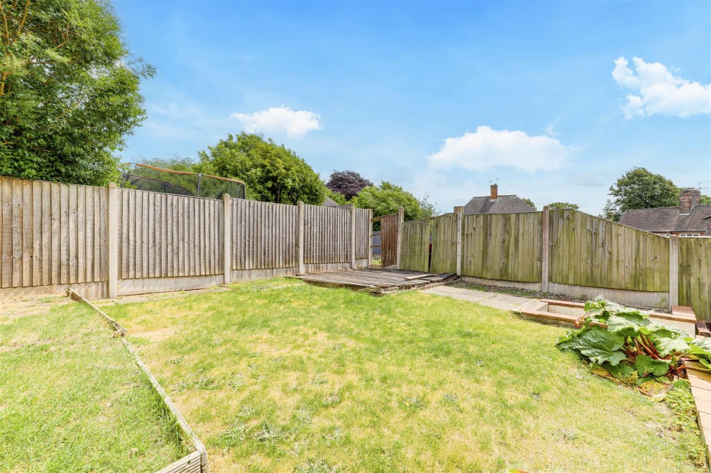 Longmead Drive Daybrook, Nottingham, NG5 6EE