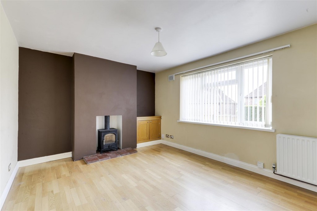 Longmead Drive Daybrook, Nottingham, NG5 6EE