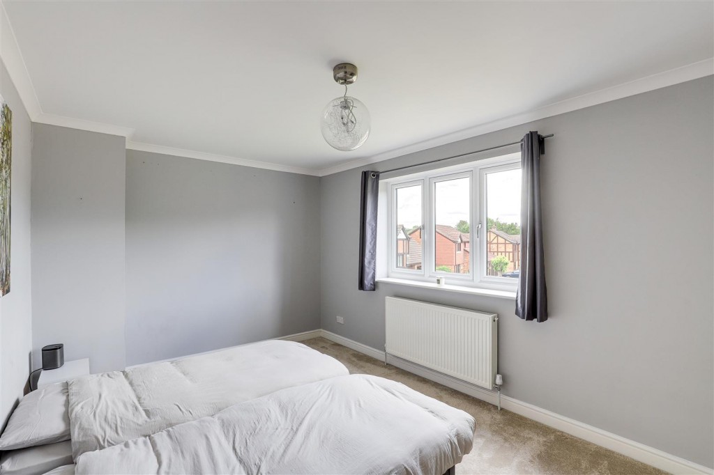 Hallfields, Edwalton, Nottinghamshire, NG12 4AA