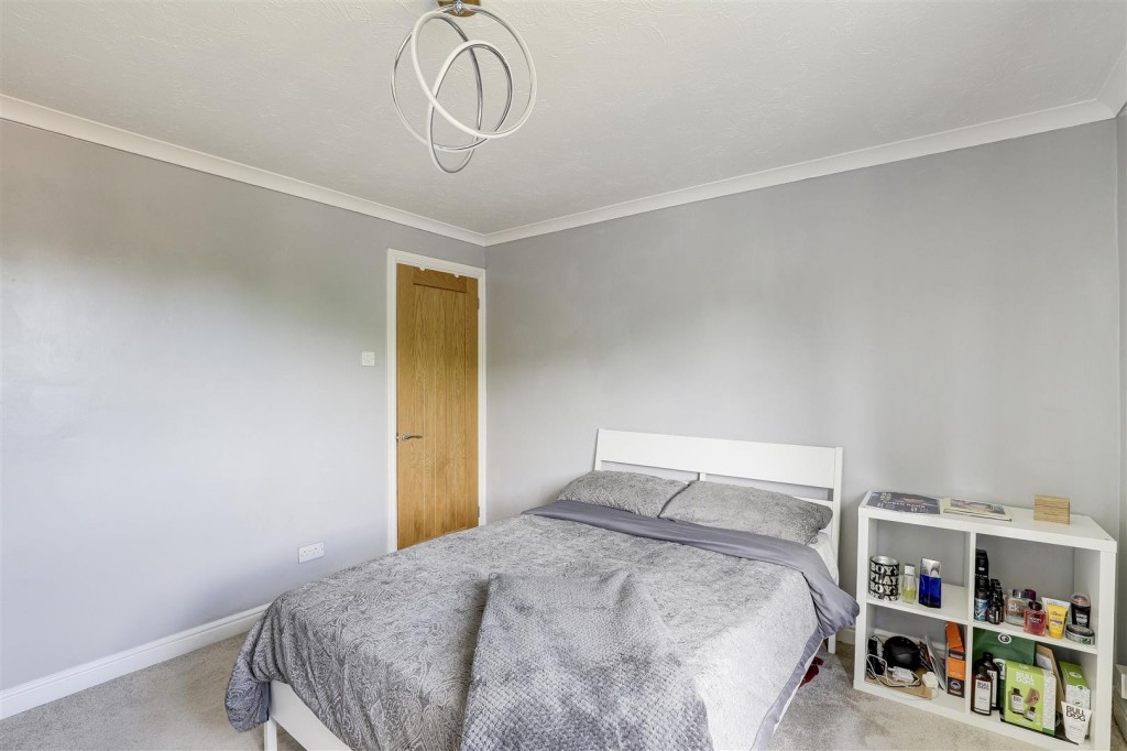 Hallfields, Edwalton, Nottinghamshire, NG12 4AA