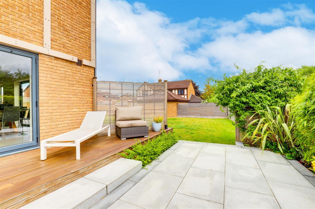 Hallfields, Edwalton, Nottinghamshire, NG12 4AA