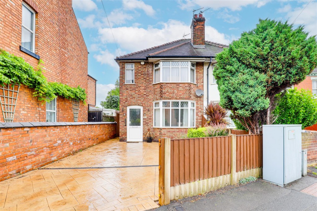 Tamworth Road, Long Eaton, Nottinghamshire, NG10 3NA