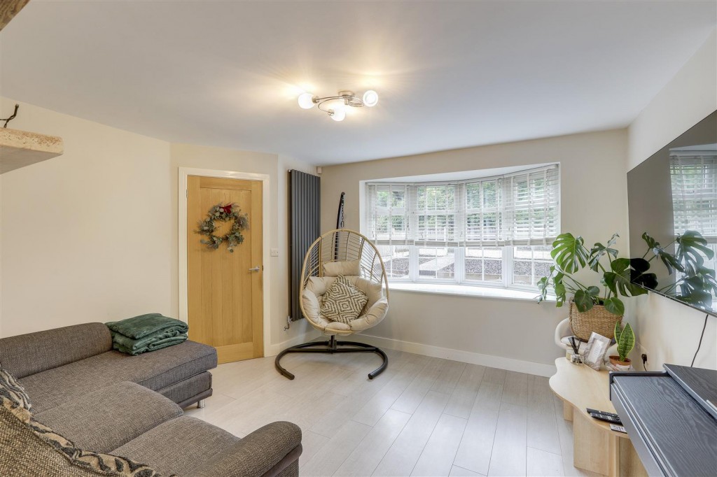 Longmoor Road, Long Eaton, Derbyshire, NG10 4FQ