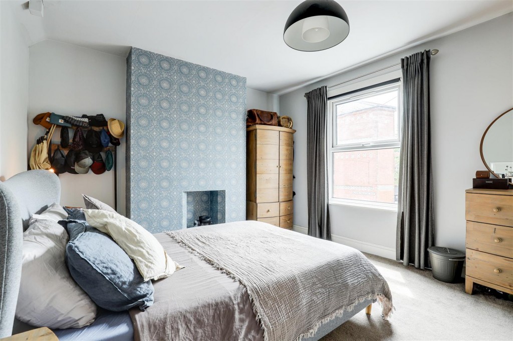 Wilford Crescent East, The Meadows, Nottinghamshire, NG2 2EA