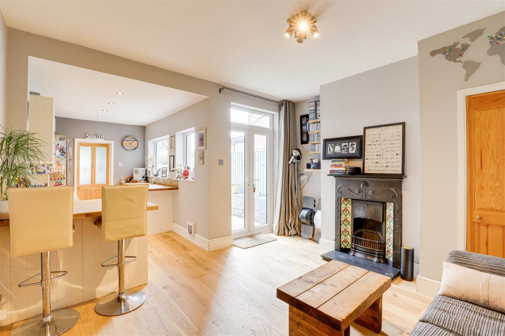 Wilford Crescent East, The Meadows, Nottinghamshire, NG2 2EA