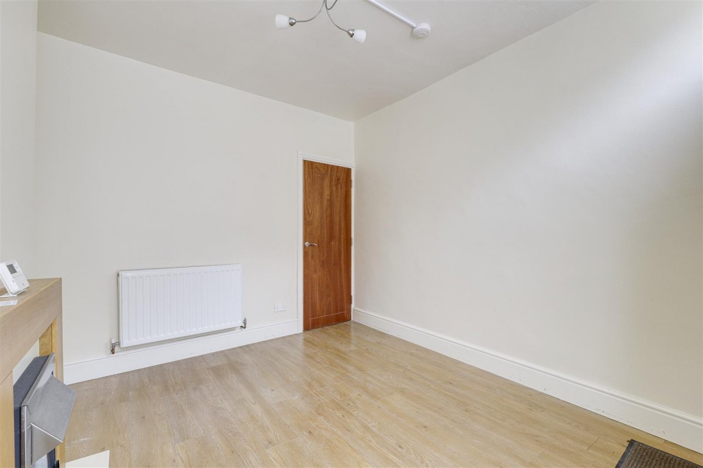 Newark Avenue, Sneinton, Nottinghamshire, NG2 4JJ