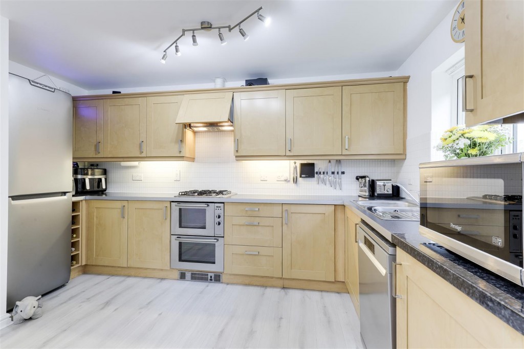 Marvyn Close, Bulwell, Nottinghamshire, NG6 9FJ
