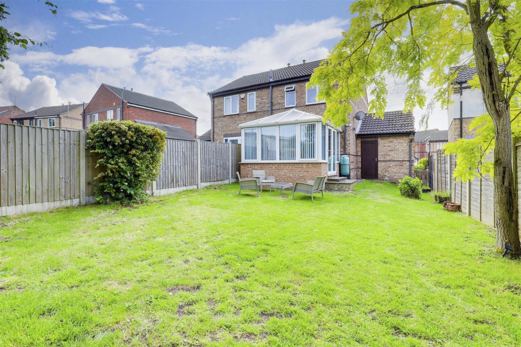 Britannia Avenue, Basford, Nottinghamshire, NG6 0EB