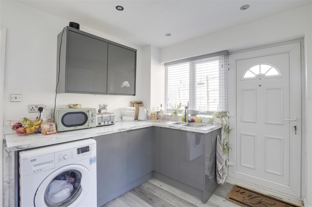 Mcintosh Road, Gedling, Nottinghamshire, NG4 4HR