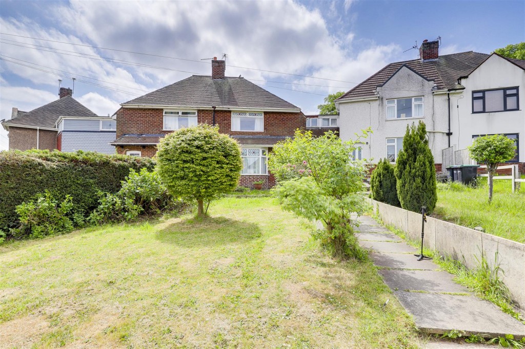 Brookside, Hucknall, Nottinghamshire, NG15 7QJ
