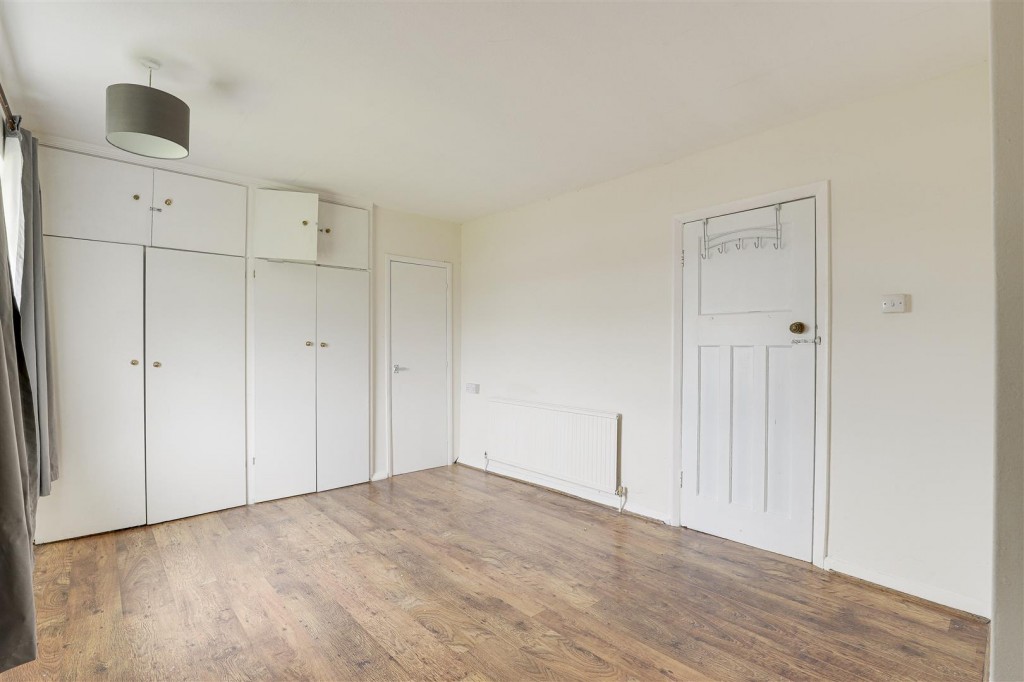 Brookside, Hucknall, Nottinghamshire, NG15 7QJ