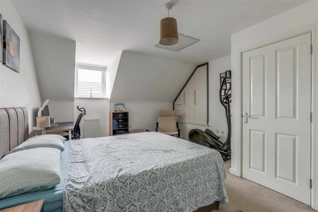 Harvest Close, Beeston, Nottinghamshire, NG9 2JS