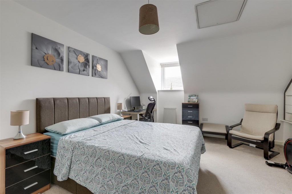 Harvest Close, Beeston, Nottinghamshire, NG9 2JS