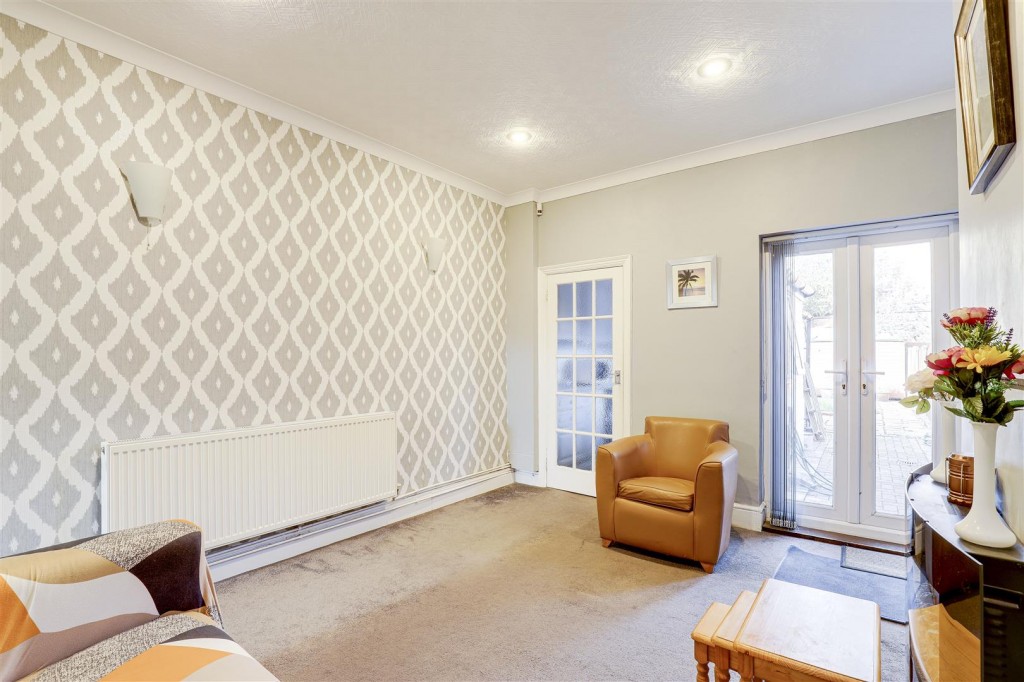 Fox Grove, Old Basford, Nottinghamshire, NG5 1JS