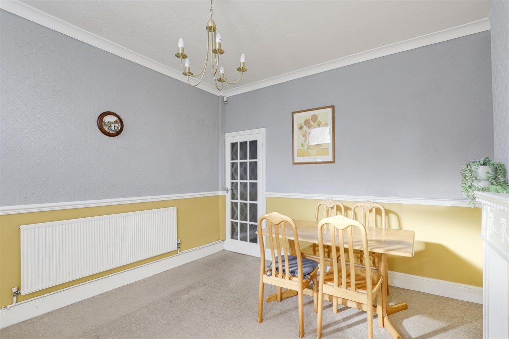 Fox Grove, Old Basford, Nottinghamshire, NG5 1JS
