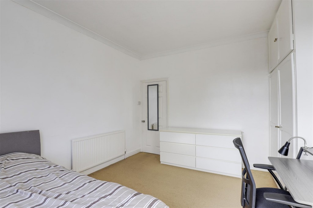 Fox Grove, Old Basford, Nottinghamshire, NG5 1JS
