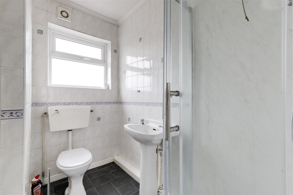 Woodborough Road, Mapperley, Nottinghamshire, NG3 5HB