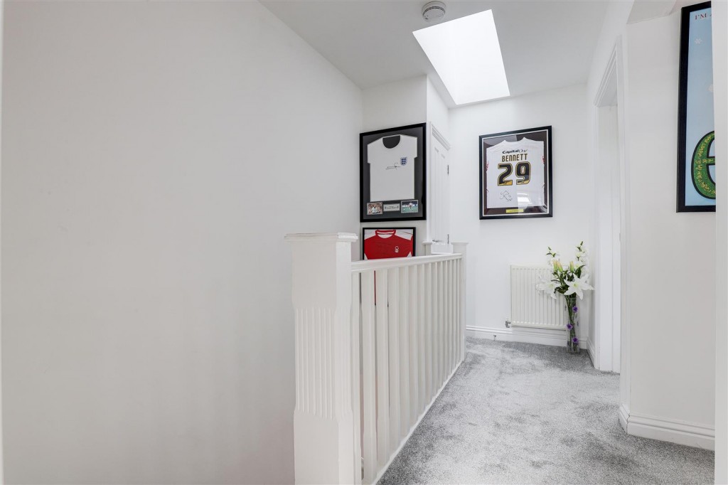 Waters Edge, Bell Lane, Wilford, Nottinghamshire, NG11 7GB