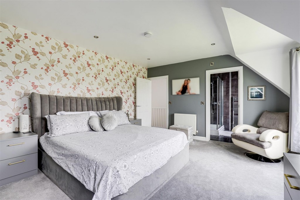 Waters Edge, Bell Lane, Wilford, Nottinghamshire, NG11 7GB