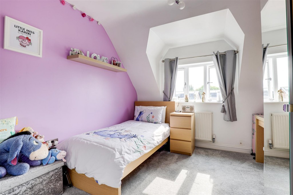 Waters Edge, Bell Lane, Wilford, Nottinghamshire, NG11 7GB