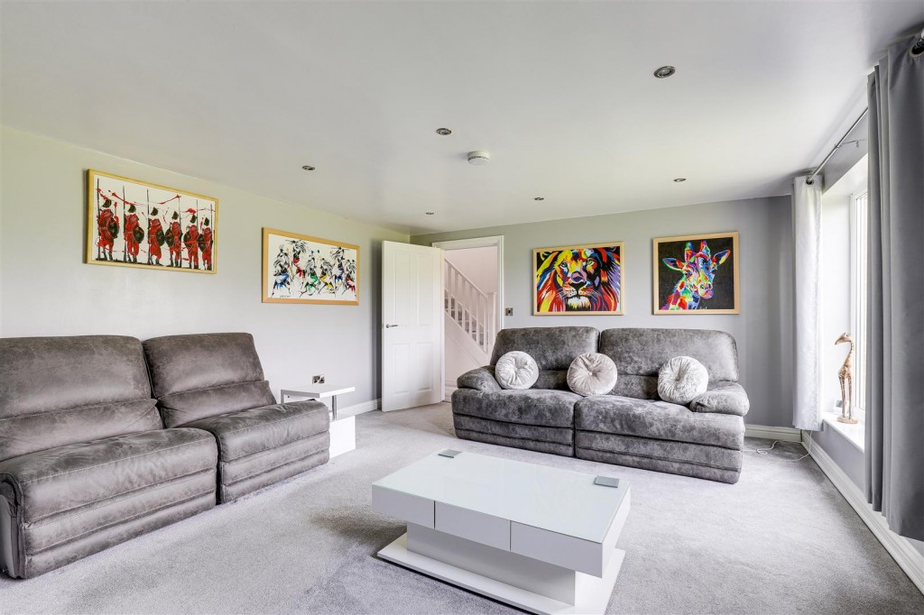 Waters Edge, Bell Lane, Wilford, Nottinghamshire, NG11 7GB
