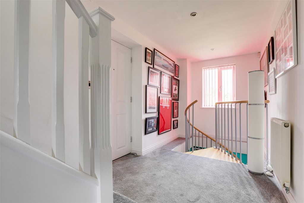 Waters Edge, Bell Lane, Wilford, Nottinghamshire, NG11 7GB
