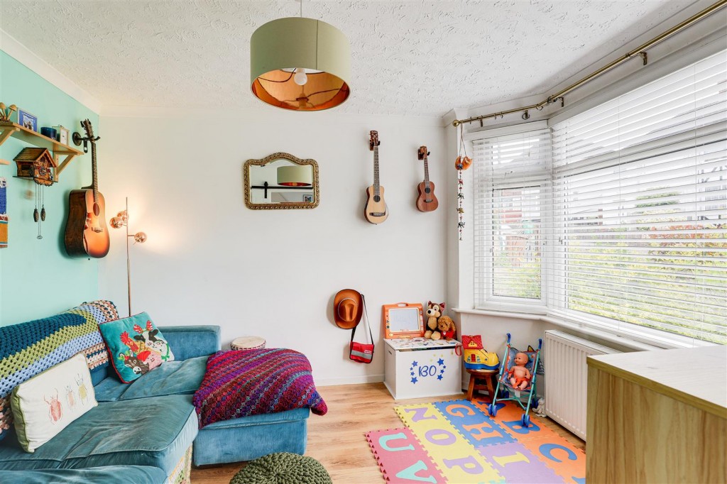 Hadbury Road, Basford, Nottinghamshire, NG5 1JZ