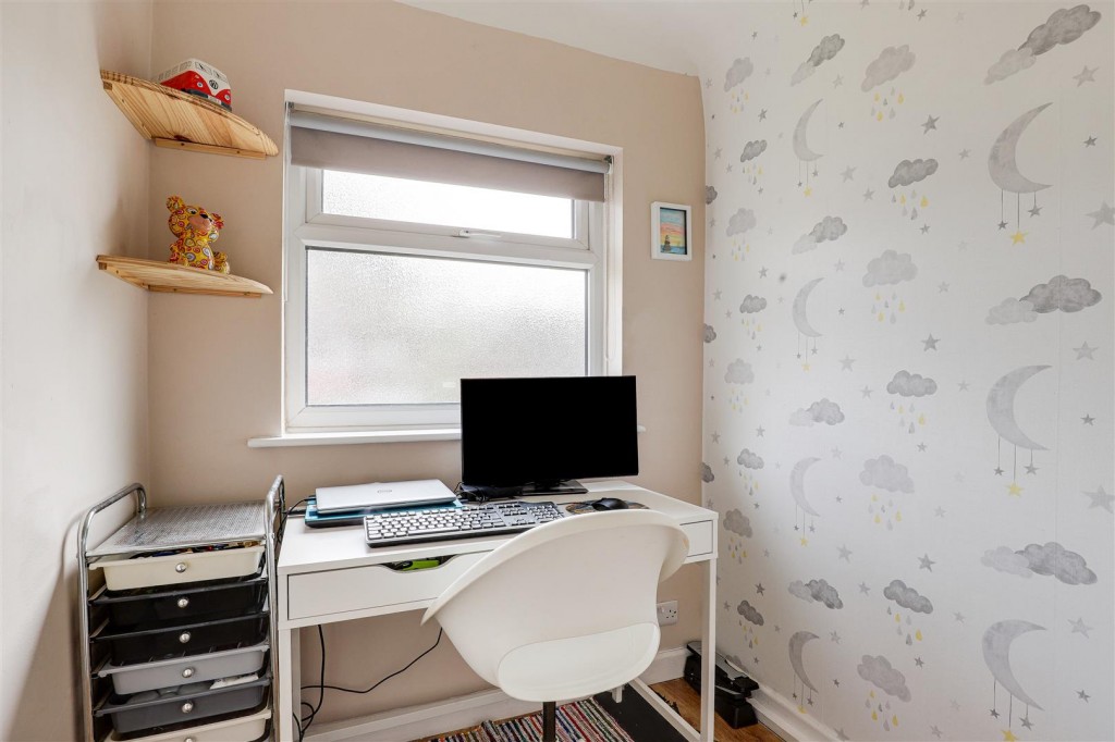 Hadbury Road, Basford, Nottinghamshire, NG5 1JZ