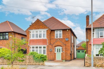 Davies Road, West Bridgford, Nottinghamshire, NG2 5HA