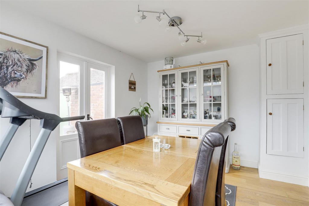 Davies Road, West Bridgford, Nottinghamshire, NG2 5HA