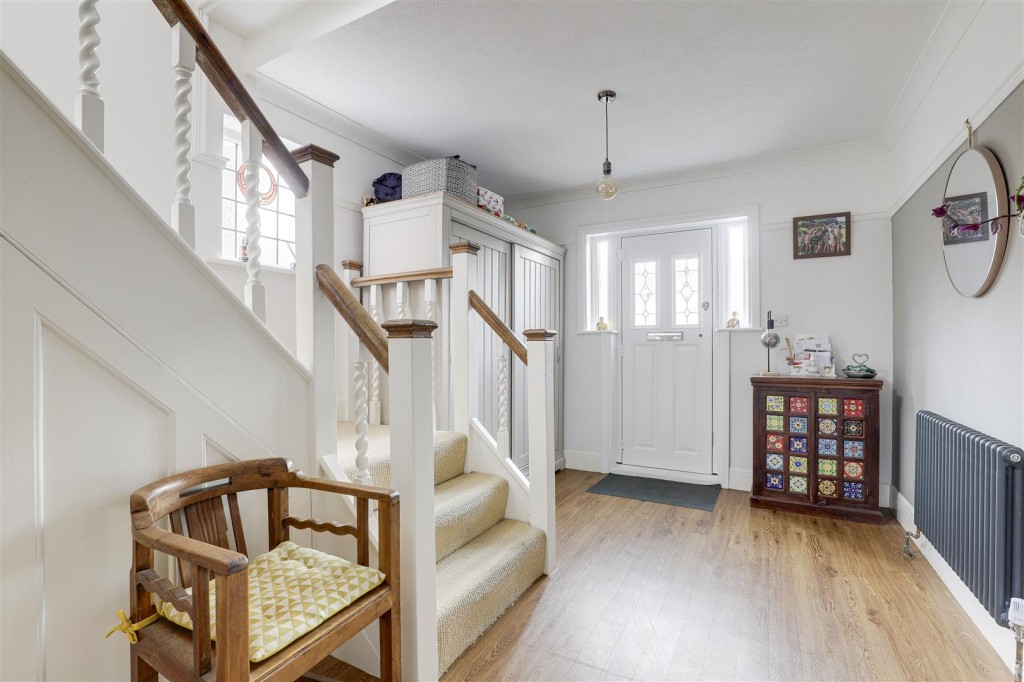 Davies Road, West Bridgford, Nottinghamshire, NG2 5HA