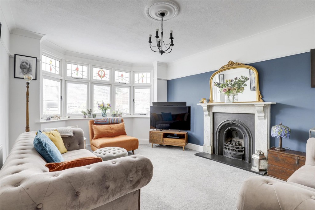 Davies Road, West Bridgford, Nottinghamshire, NG2 5HA