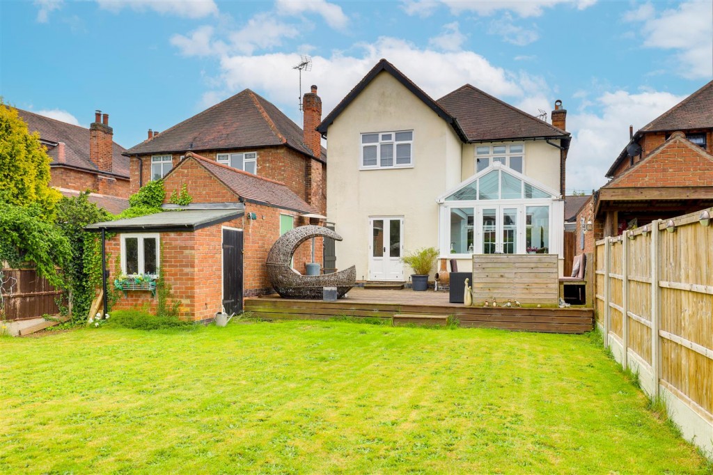 Davies Road, West Bridgford, Nottinghamshire, NG2 5HA