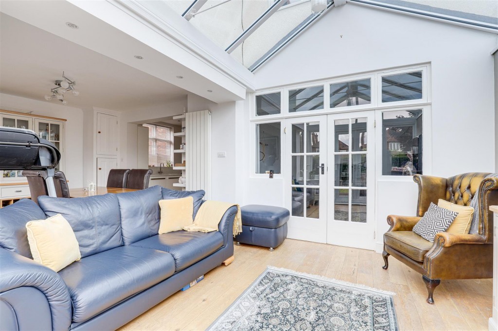Davies Road, West Bridgford, Nottinghamshire, NG2 5HA
