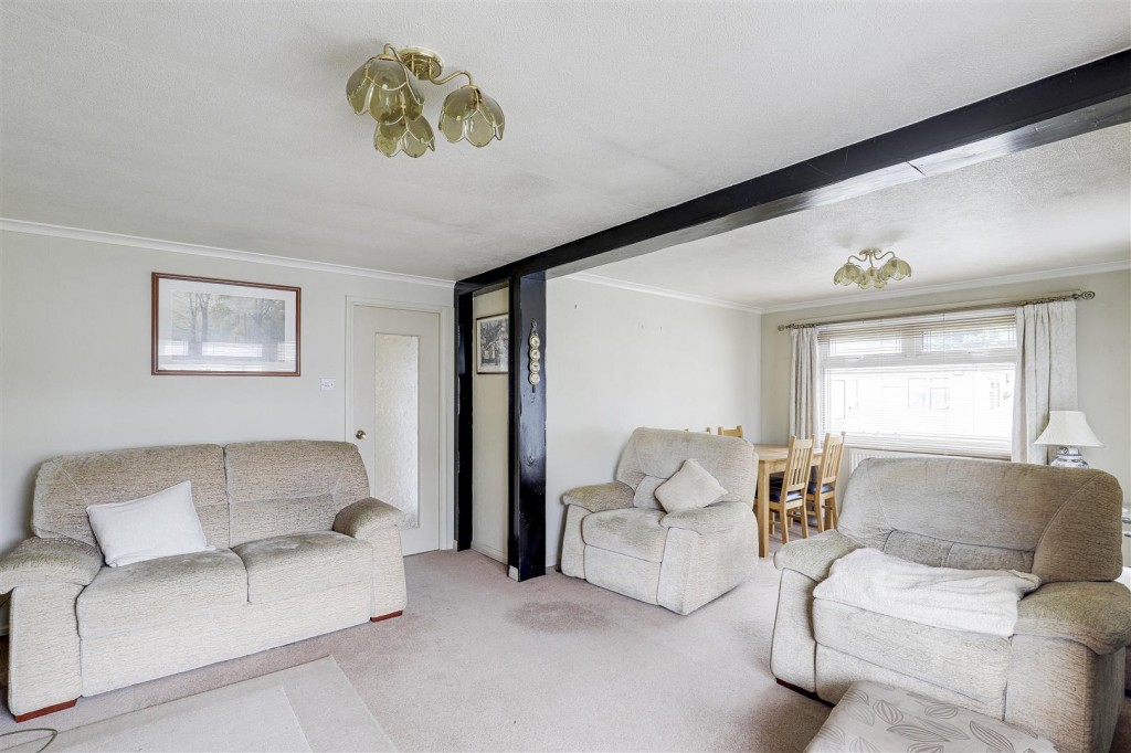 Bassingfield Lane, Gamston, Nottinghamshire, NG2 6NL