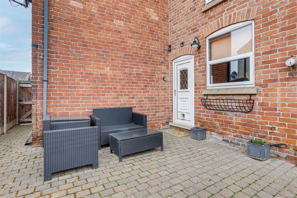 Kirkwhite Avenue, Long Eaton, Nottinghamshire, NG10 1BS